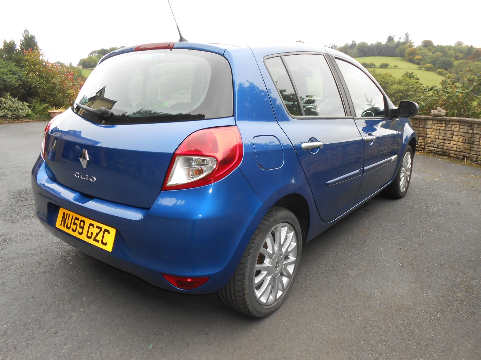 Renault Clio 1.5 DCi 86 Dynamique car for sale Llanidloes ...